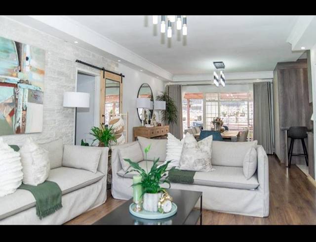 3 BEDROOM TOWNHOUSE FOR SALE IN BEDFORD GARDENS